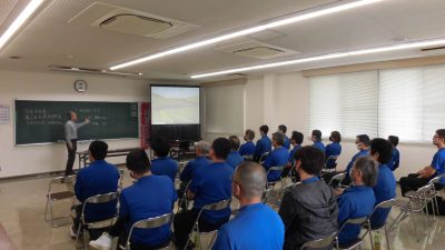 本日は研修会が行われました